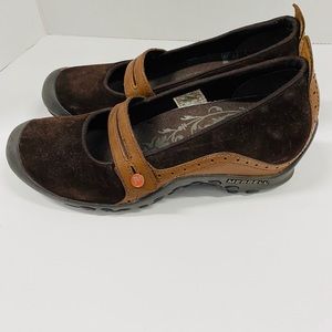 Merrel women’s slip on Mary Jane Brown Suede 6.5